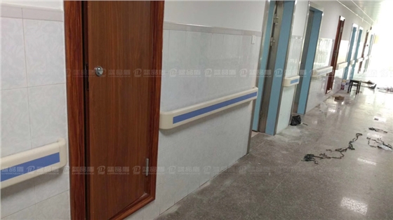 醫(yī)院扶手.jpg 醫(yī)院扶手.jpg