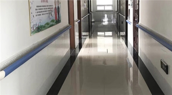 哈爾濱醫(yī)院扶手.jpg 哈爾濱醫(yī)院扶手.jpg