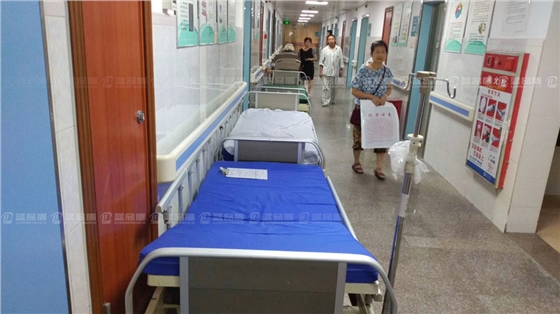 醫(yī)用防撞扶手廠家.jpg 醫(yī)用防撞扶手廠家.jpg