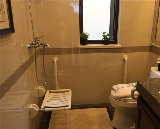 衛(wèi)生間老人扶手怎么安裝 衛(wèi)生間老人扶手怎么安裝