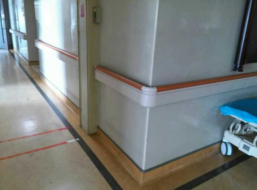 防撞扶手生產廠家--藍品盾為甘肅裕祥裝飾公司供貨