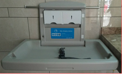 衛(wèi)生間嬰兒臺