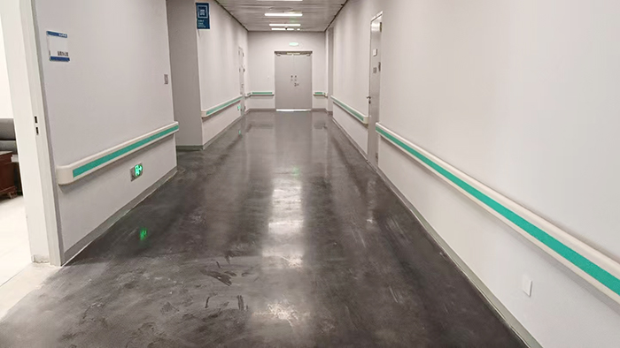 南沙體育館選了綠色防撞扶手 包工包料【藍(lán)品盾】